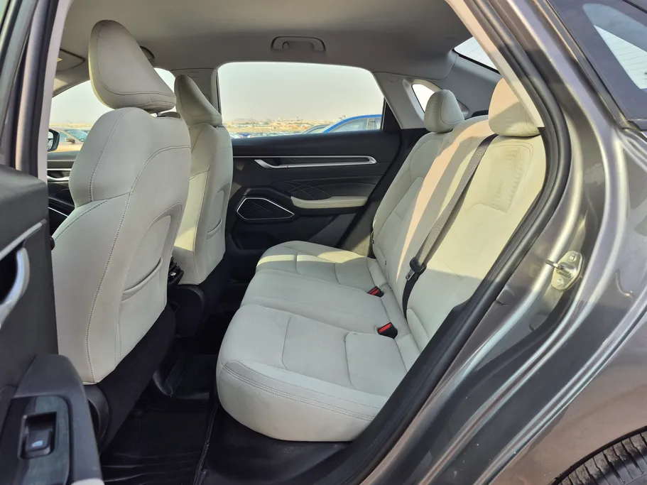 2023 Geely Emgrand GS 