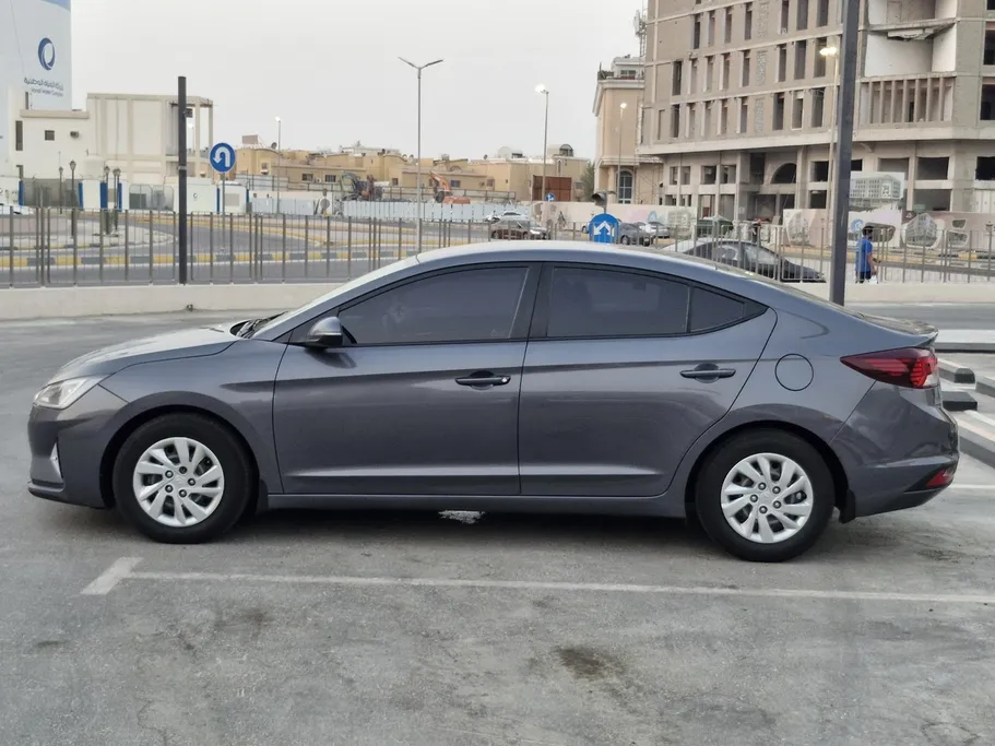 2020 Hyundai Elantra Smart 