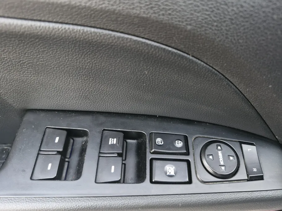 2020 Hyundai Elantra Smart 