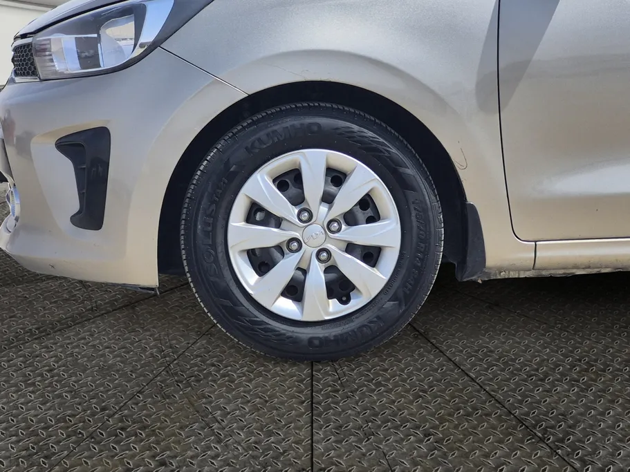 2023 Kia Pegas LX 
