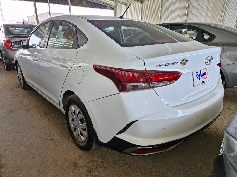 2023 Hyundai Accent Smart 