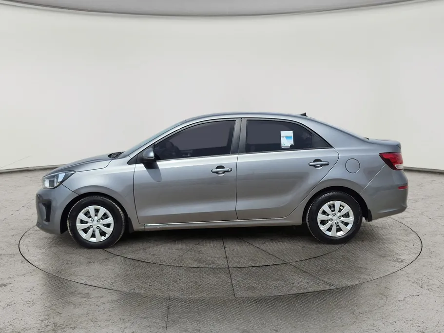 2022 Kia Pegas LX 
