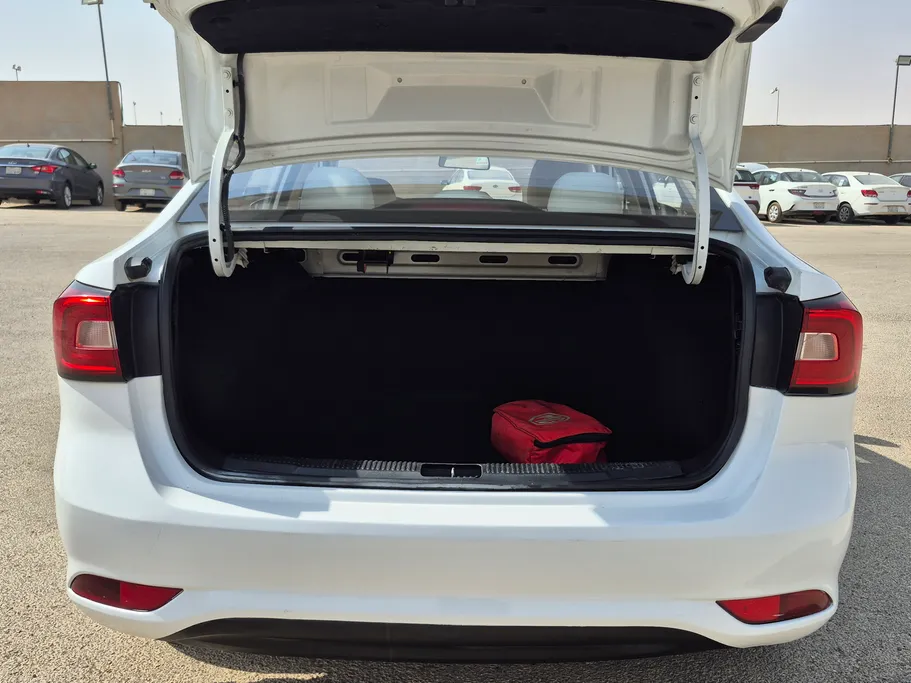 2023 MG 5 STD 