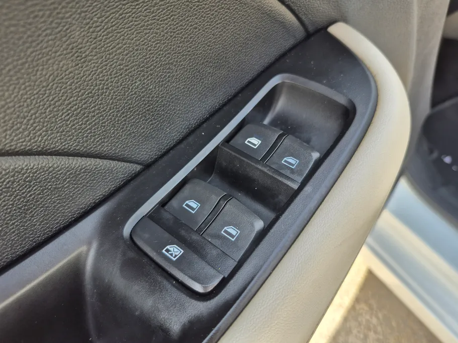 2023 MG 5 STD 