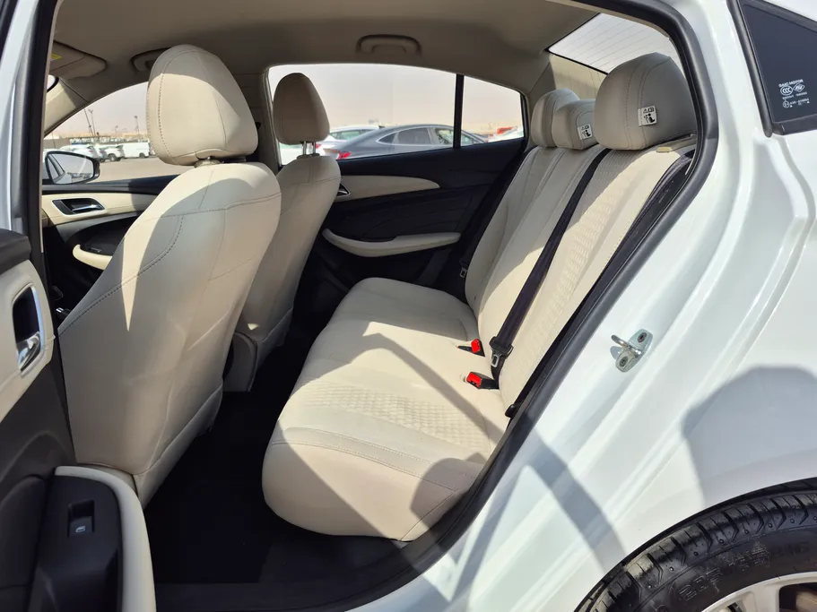 2023 MG 5 STD 