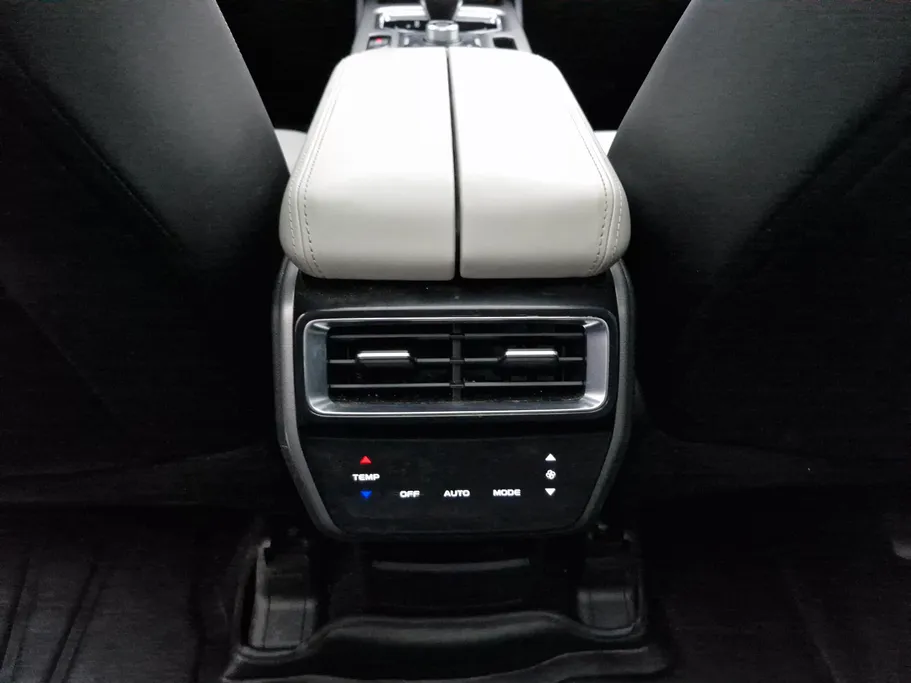 2022 Geely Okavango GF 