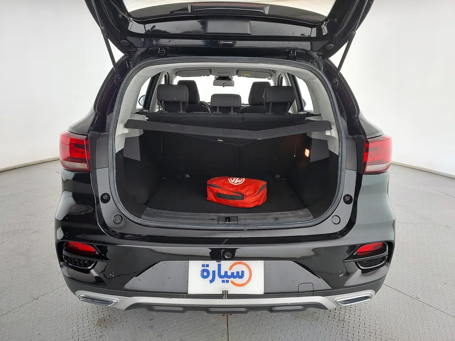 2022 MG ZS STD 
