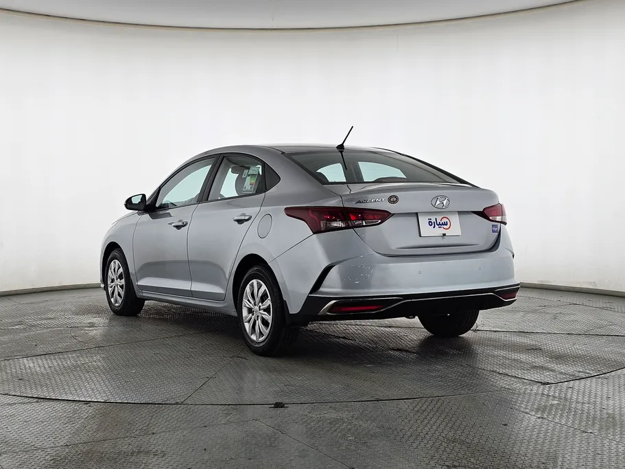 هيونداي اكسنت سمارت 2023 