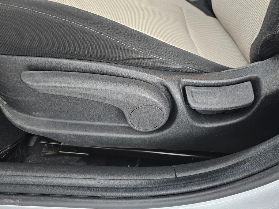 هيونداي اكسنت سمارت 2023 