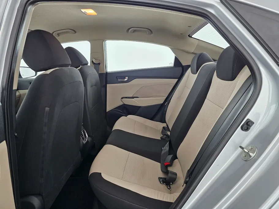 هيونداي اكسنت سمارت 2023 