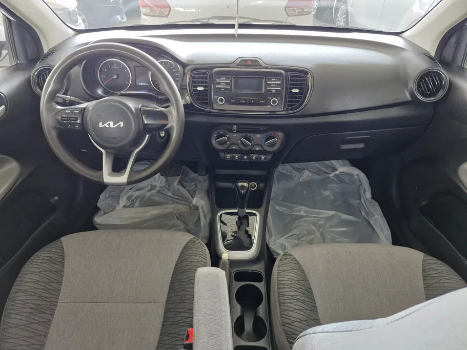 2022 Kia Pegas LX 