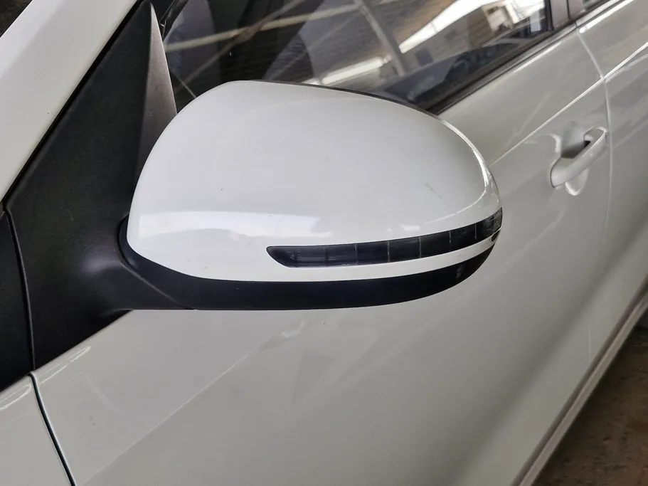 2022 Kia Pegas LX 