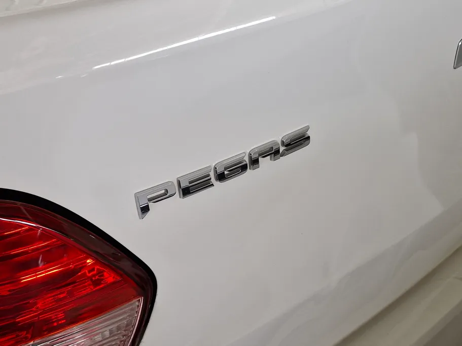 2022 Kia Pegas LX 