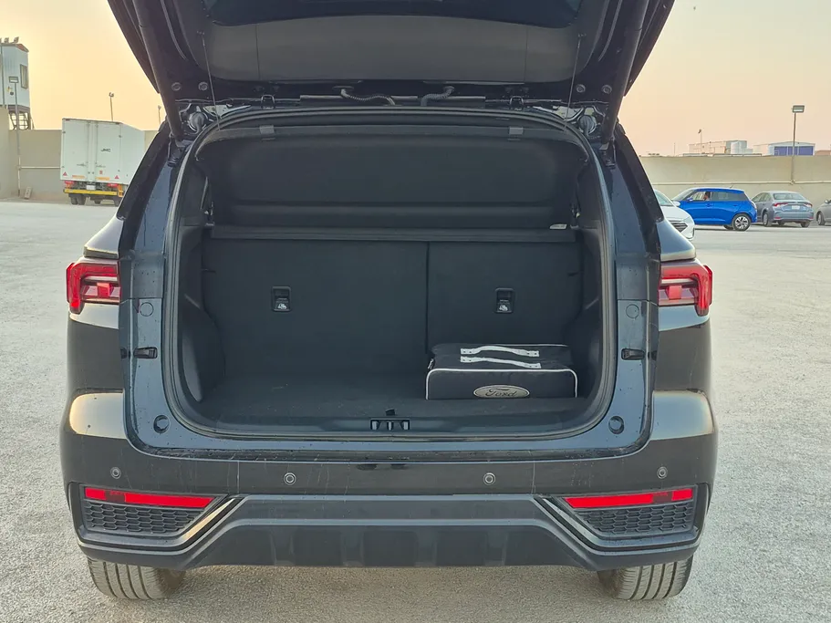 فورد تريتوري بلاك اديشن  2025 