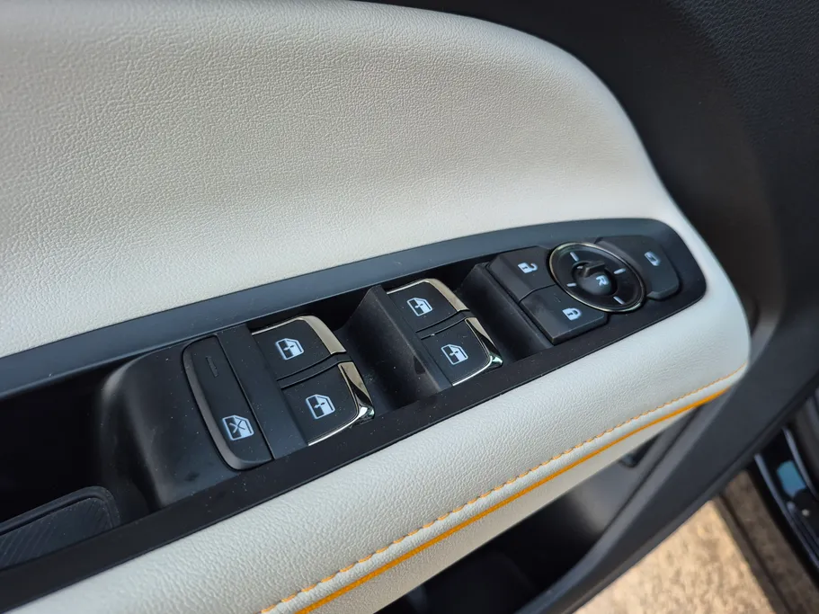 فورد تريتوري بلاك اديشن  2025 