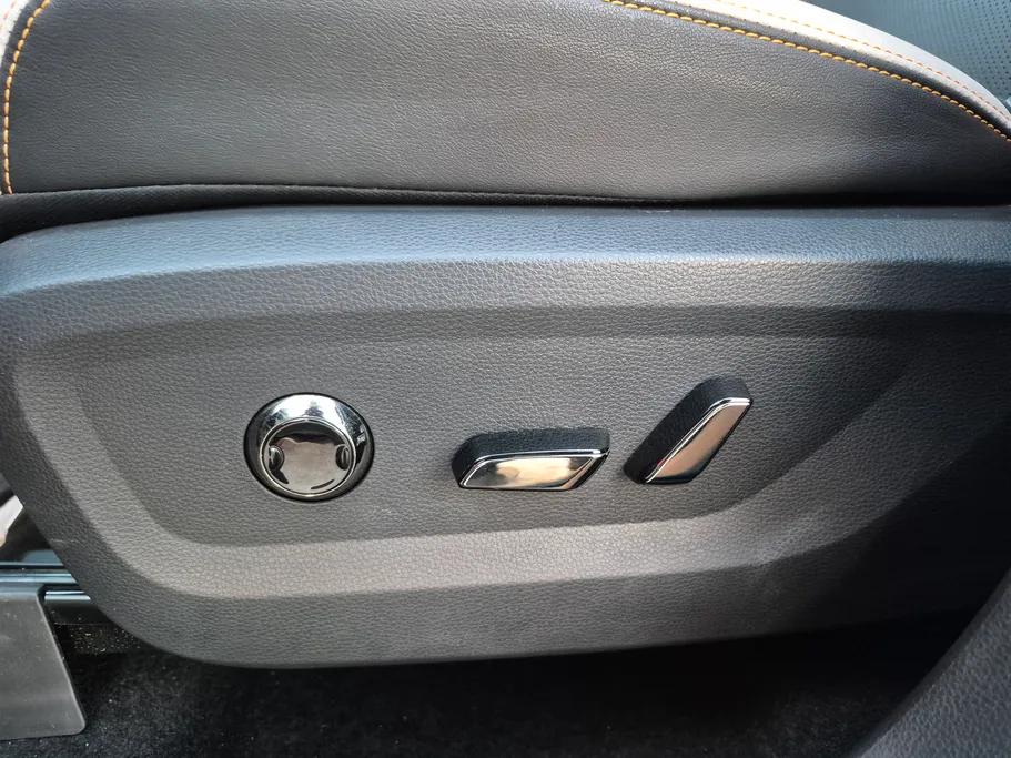 فورد تريتوري بلاك اديشن  2025 