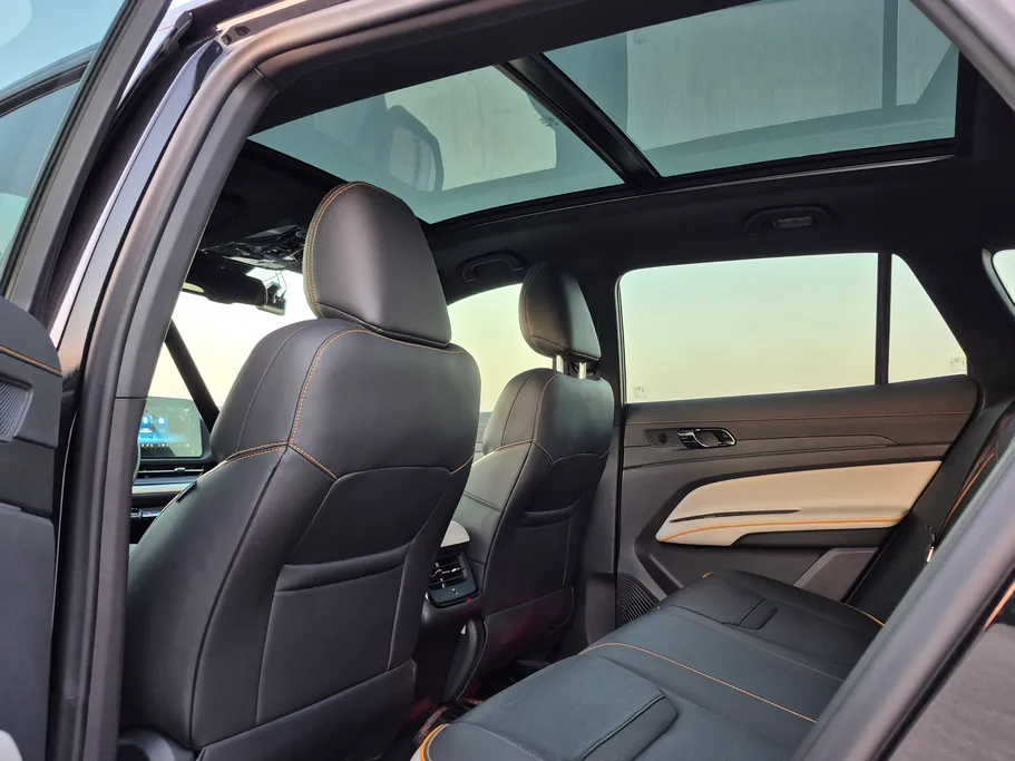 فورد تريتوري بلاك اديشن  2025 