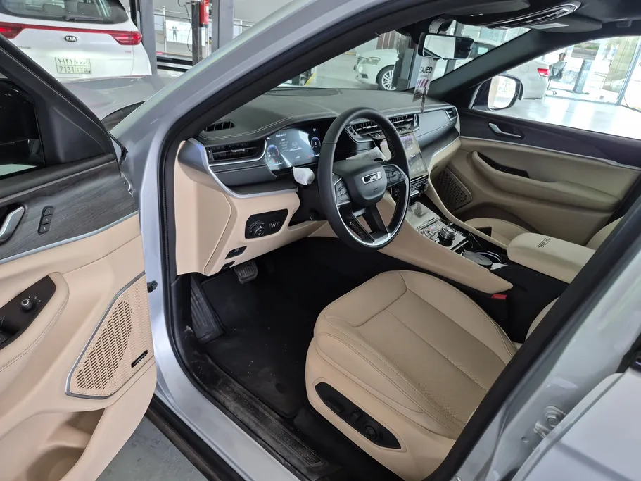 2023 Jeep Grand Cherokee ليمتد 