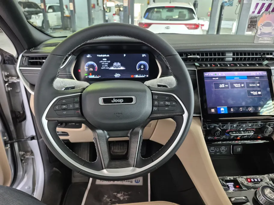 2023 Jeep Grand Cherokee ليمتد 