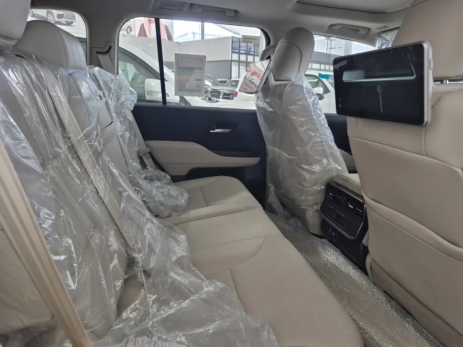 تويوتا لاندكروزر GXR4 2024 