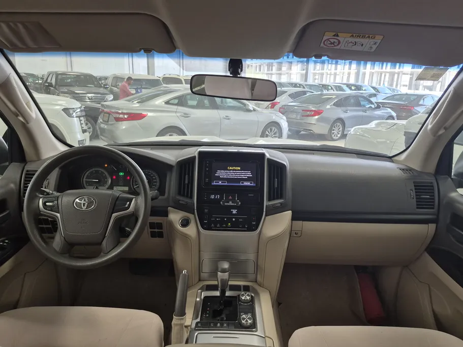 تويوتا لاندكروزر GX 2021 