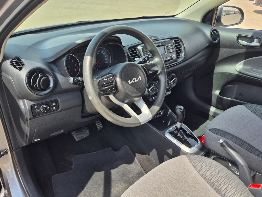 2022 Kia Pegas LX 