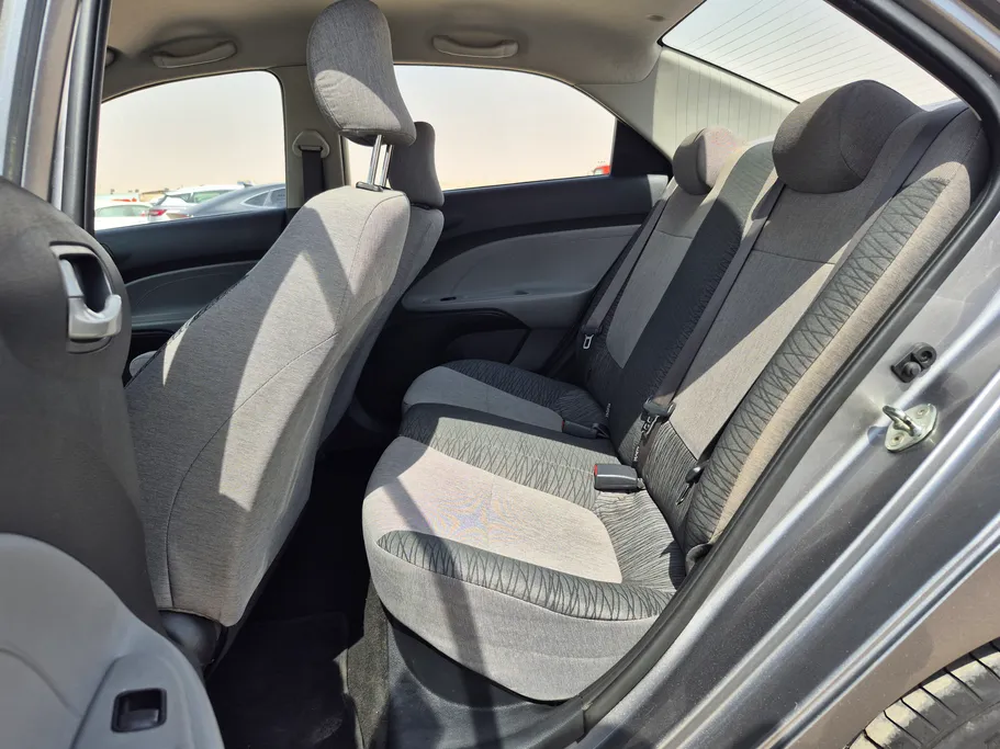 2022 Kia Pegas LX 