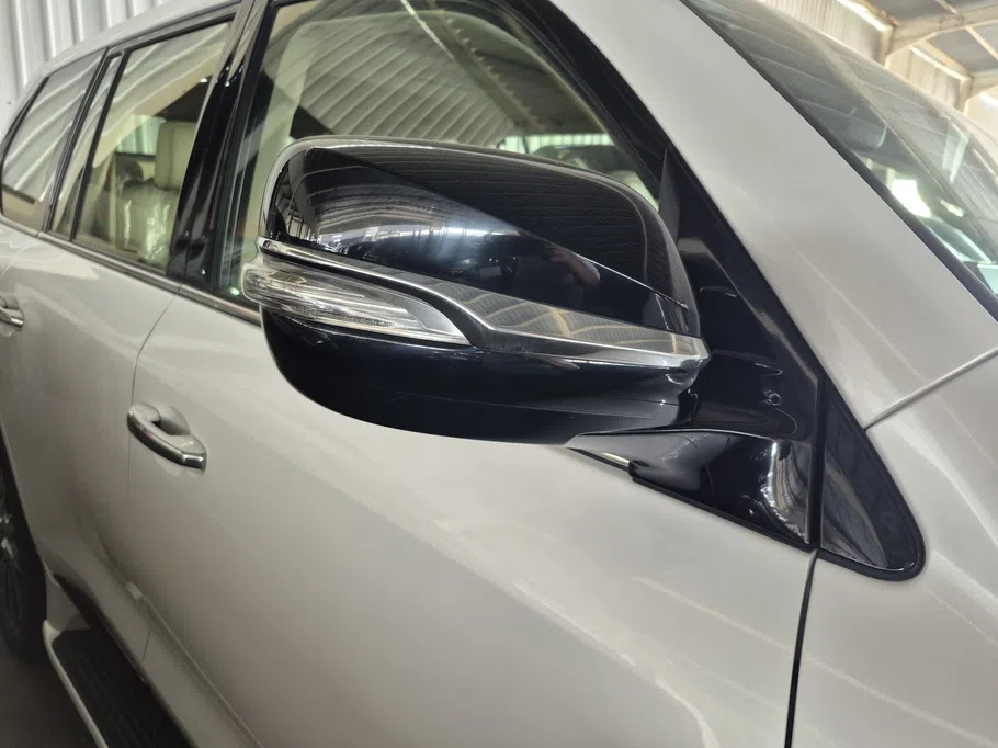 2021 Lexus LX 570 S Sport 