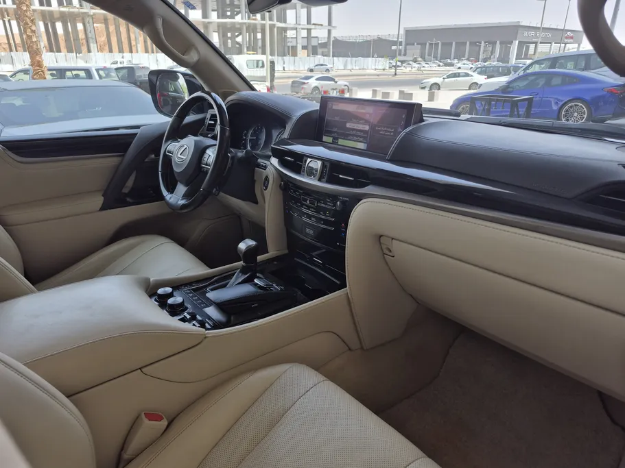 لكزس LX 570 S Sport 2021 
