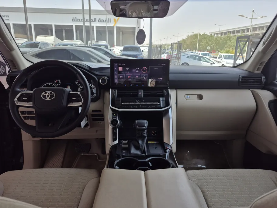 تويوتا لاندكروزر GXR3 2024 