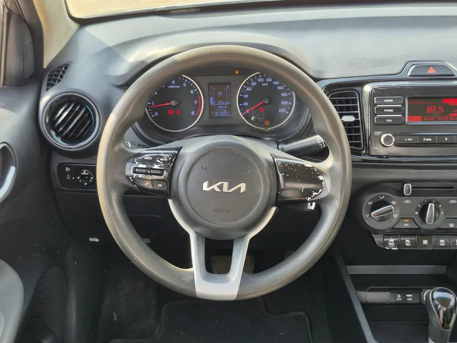 2022 Kia Pegas LX 