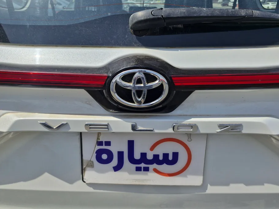 تويوتا فيلوز GLX 2024 