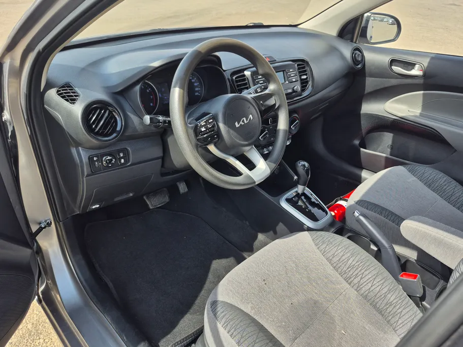 2023 Kia Pegas LX 