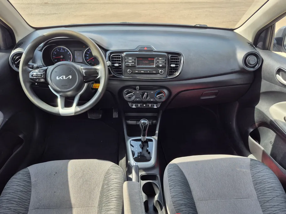 2023 Kia Pegas LX 