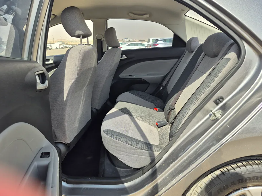 2023 Kia Pegas LX 