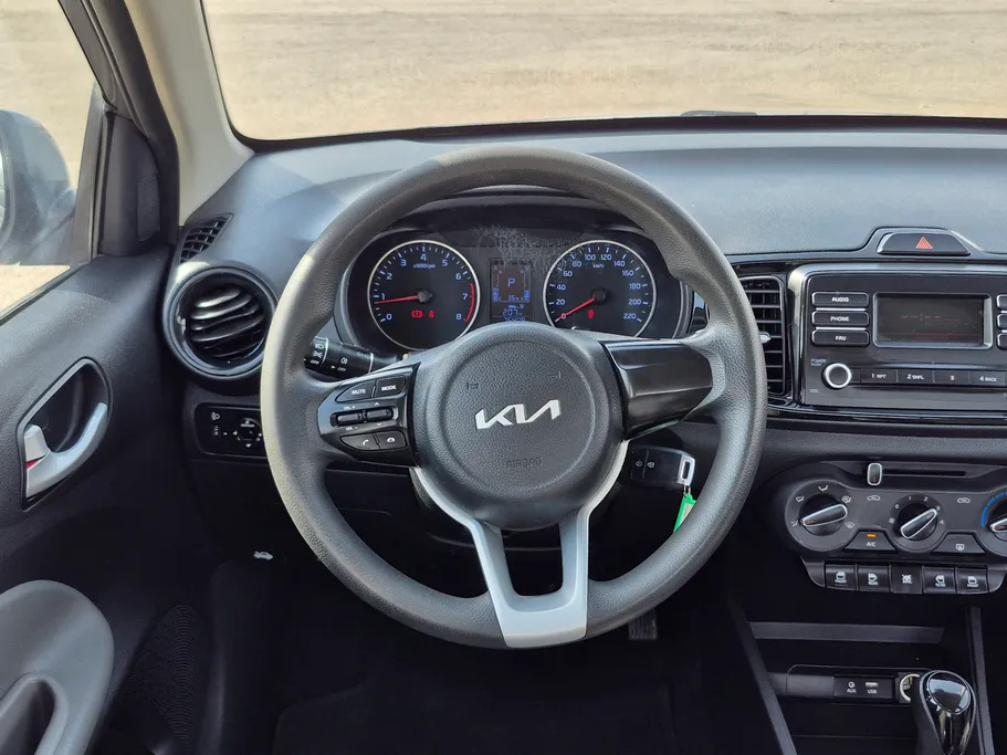 2022 Kia Pegas LX 