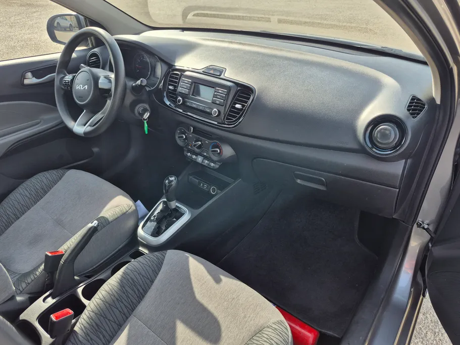 2022 Kia Pegas LX 