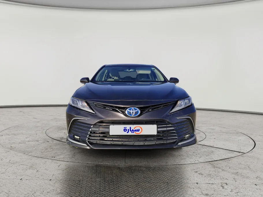 2022 Toyota Camry  GLE HEV  