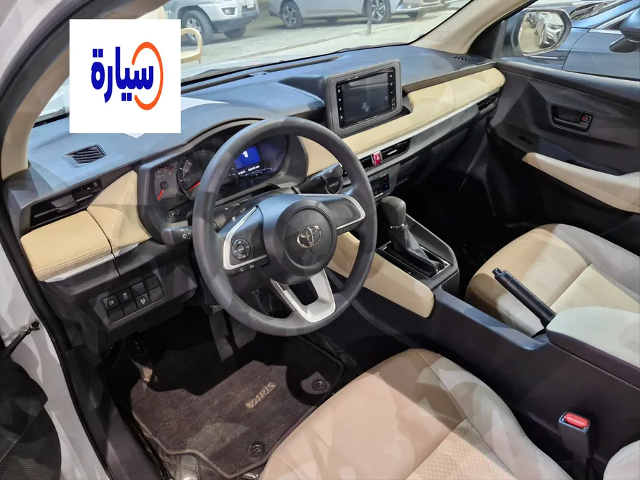 2024 Toyota Yaris  Y 