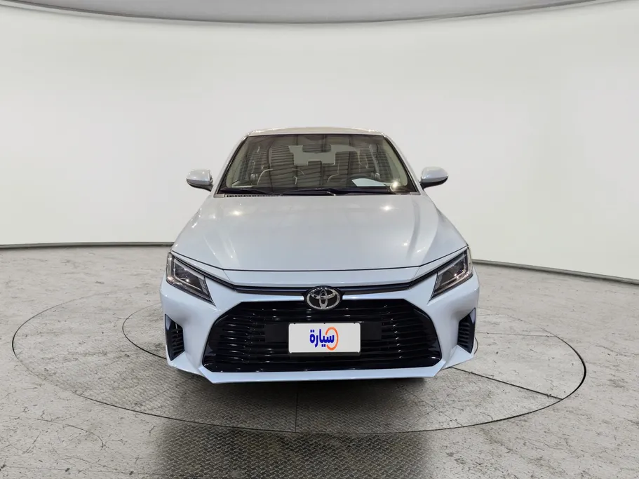2024 Toyota Yaris  Y 