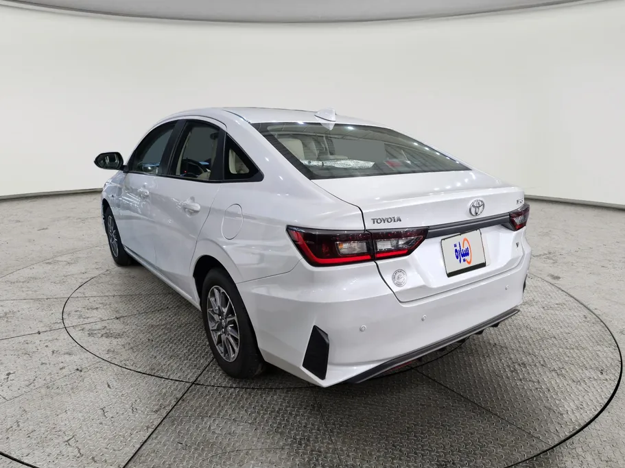 2024 Toyota Yaris  Y 