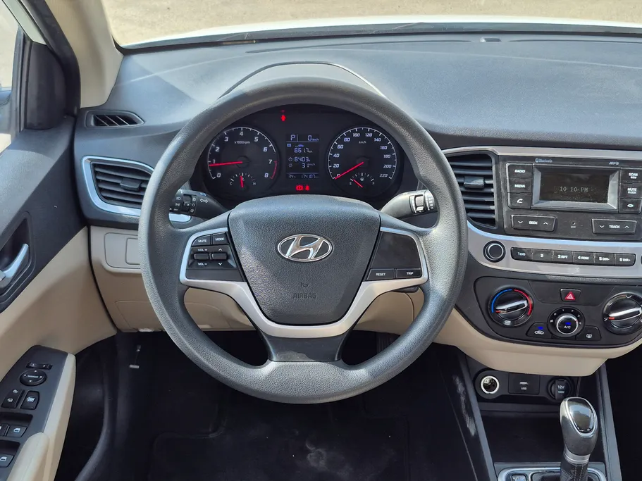 2022 Hyundai Accent Smart 