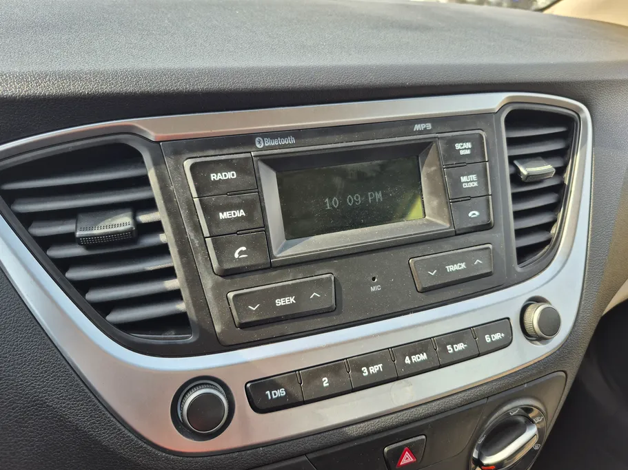 2022 Hyundai Accent Smart 