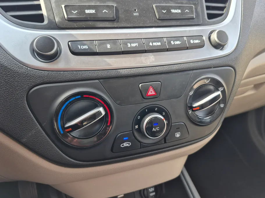 2022 Hyundai Accent Smart 