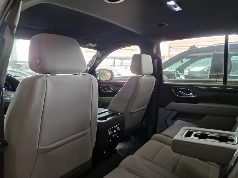2022 GMC Yukon SLE 