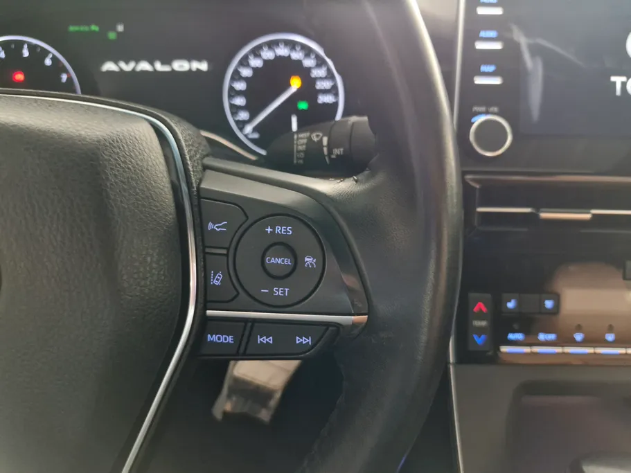 2022 Toyota Avalon PREMIUM 