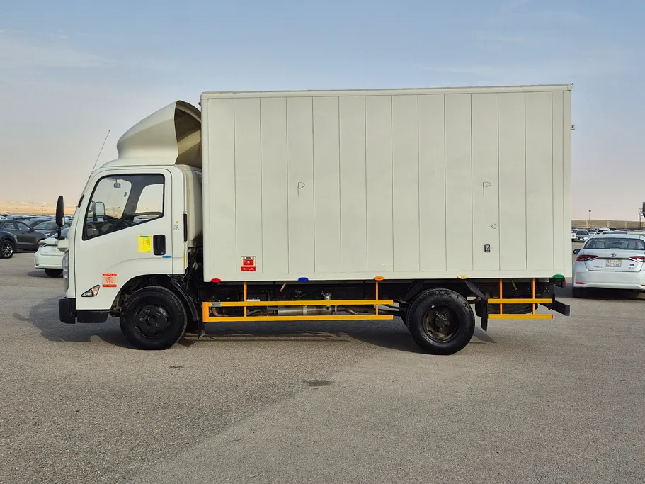 JMC كارينق بلس ان 720 - 2.5 طن 2023 