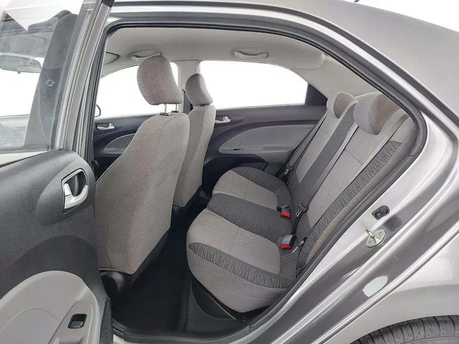 2022 Kia Pegas LX 