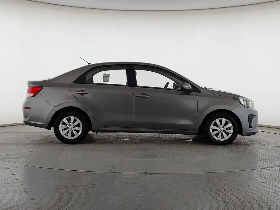 2022 Kia Pegas LX 