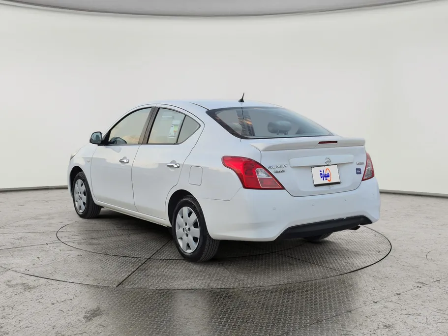 2022 Nissan Sunny Classic 